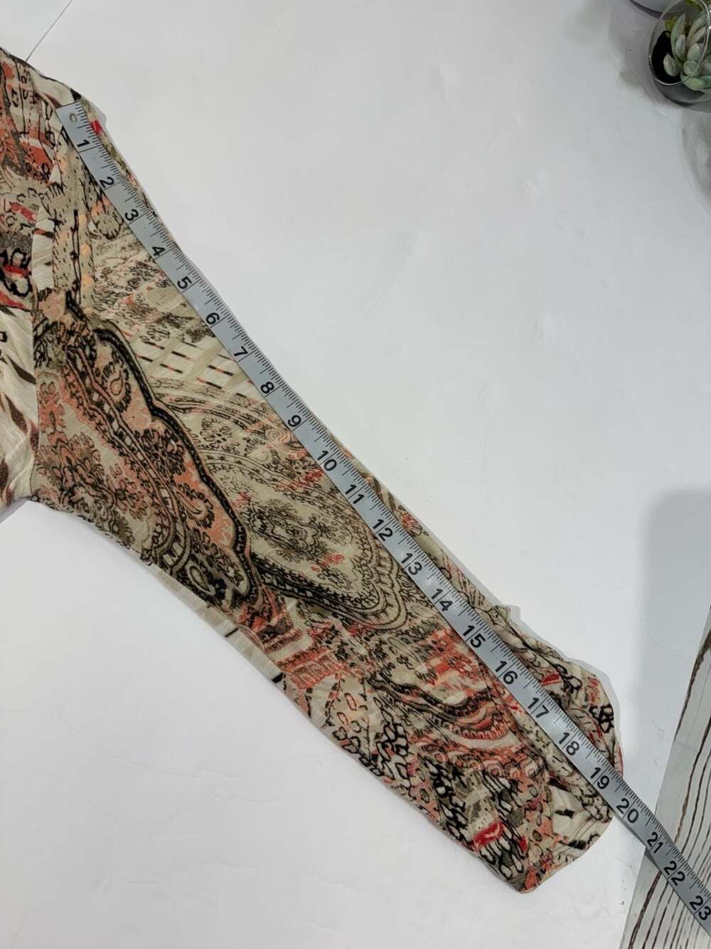 Chico's Size 1 Paisley Print Tie-Front Long Sleeve Top Medium - Picture 6 of 7